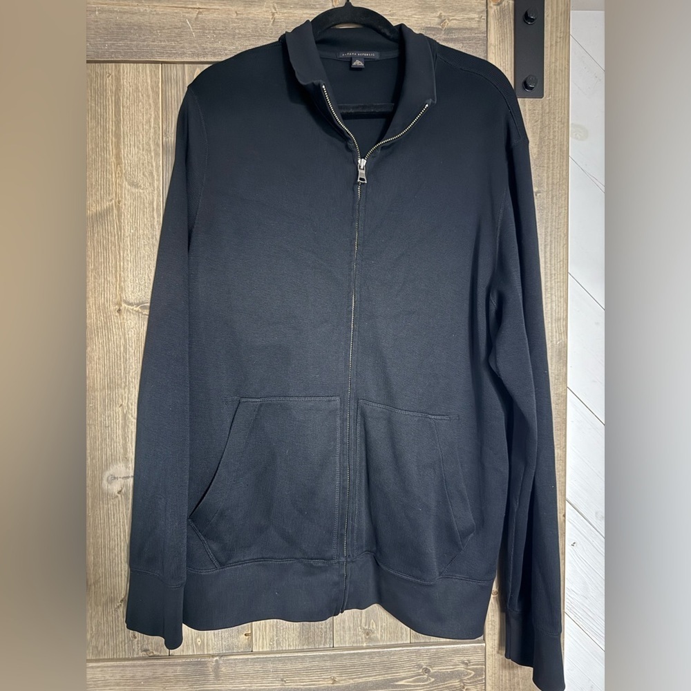 Banana Republic Black Zip-Up Jacket with Collar (Men’s XL)